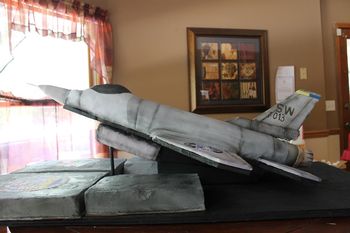 F-16 Retirement cake for a retiring Air Force Msgt.