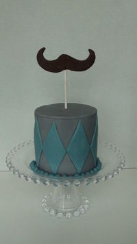 Little 4" smash cake. This tiny cake just makes me smile!